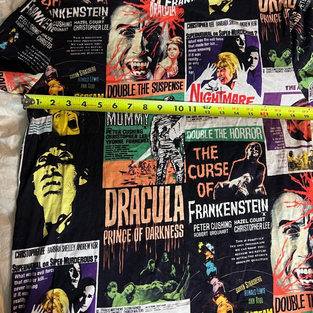Vintage Horror Movie allover print tee shirt - Picture 5 of 6